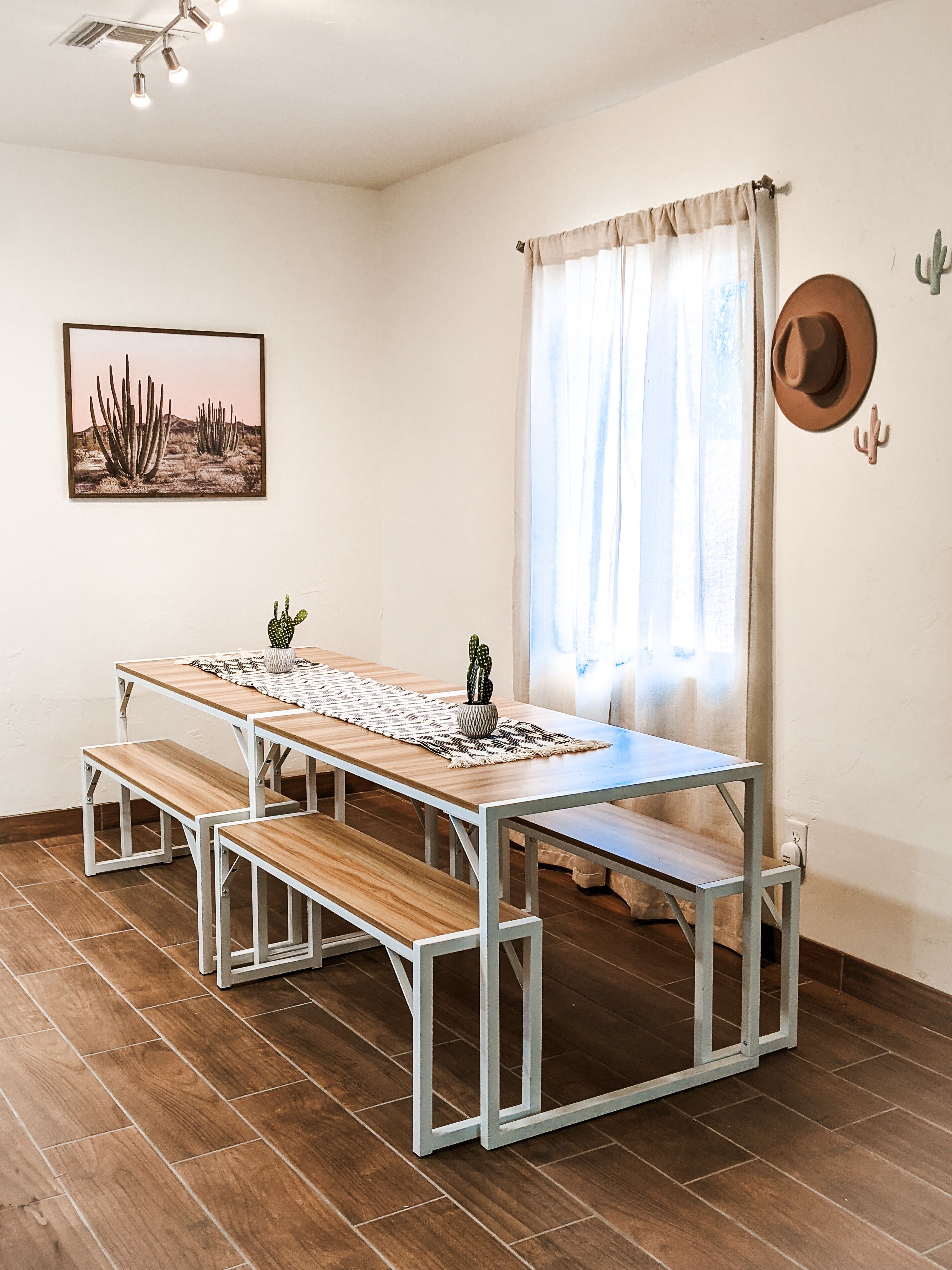 Modern 4BR Gem, Minutes to Downtown, 2 Primary Suites