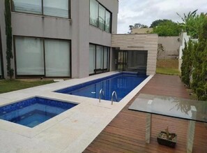 Piscina externa