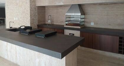 I'm renting a house in the Pampulha area.