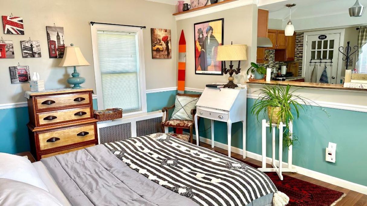 Uniquely Styled Private Studio with Coded Locks