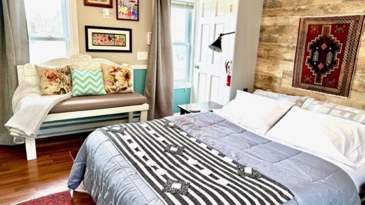 Uniquely Styled Private Studio with Coded Locks