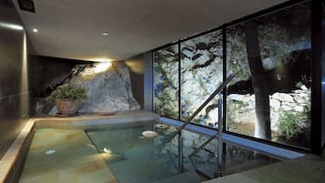 Hammam, soins corporels, soins d'hydrothérapie, soins d'aromathérapie