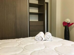 1 bedroom, iron/ironing board, Internet, bed sheets - Vacation, work, Home Office. Best location in CDMX (Mexico City)