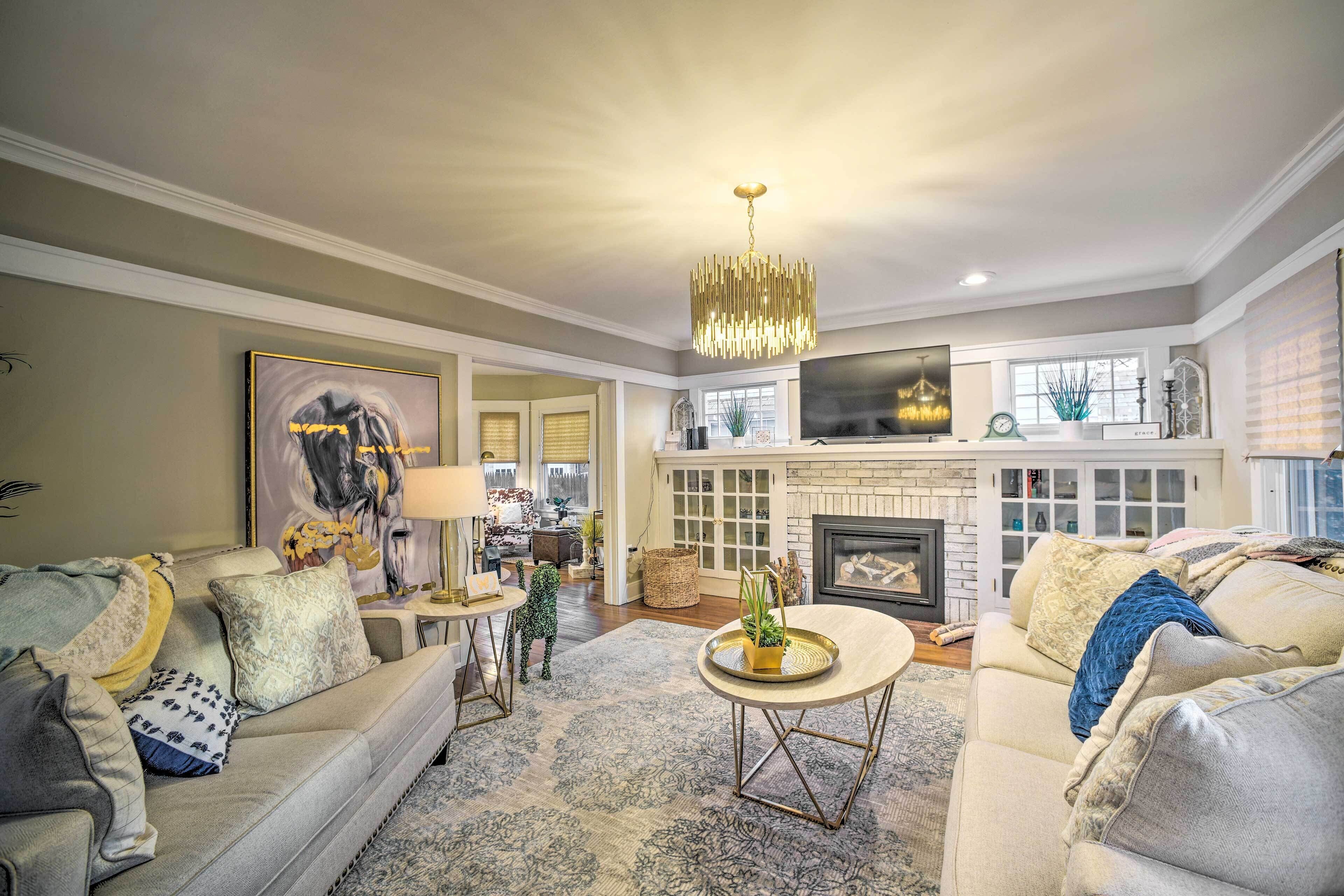 Family-Friendly Glens Falls Home w/ Sun Porch