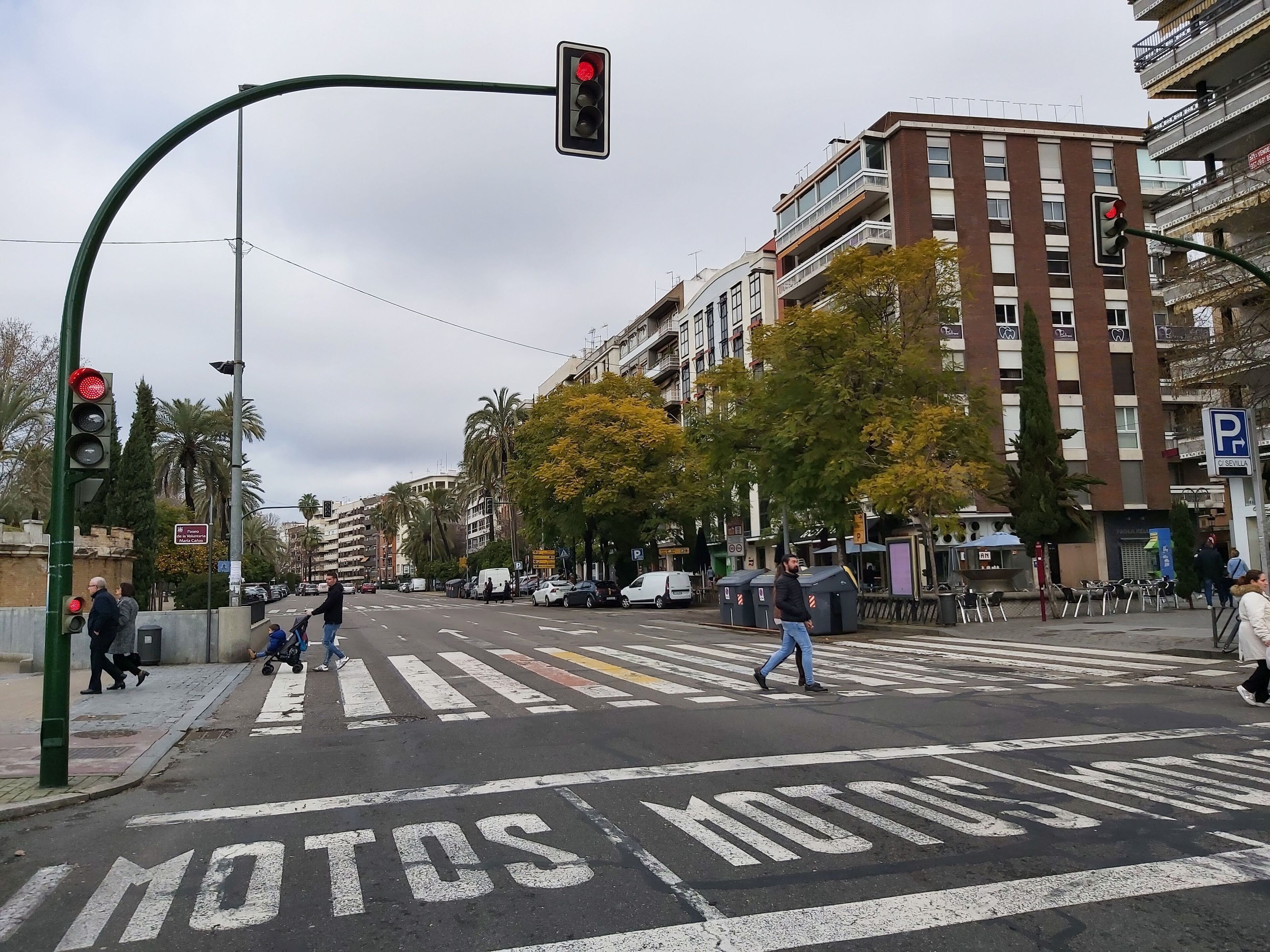 Azhar II - En el paseo de la Victoria