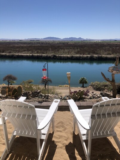 Colorado River Retreat w/ RV spot 