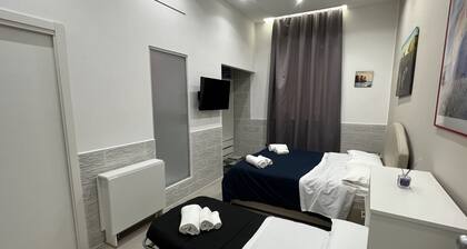 Room25sqm Guest House Center