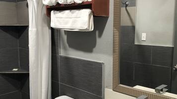 Free toiletries, towels, soap, toilet paper