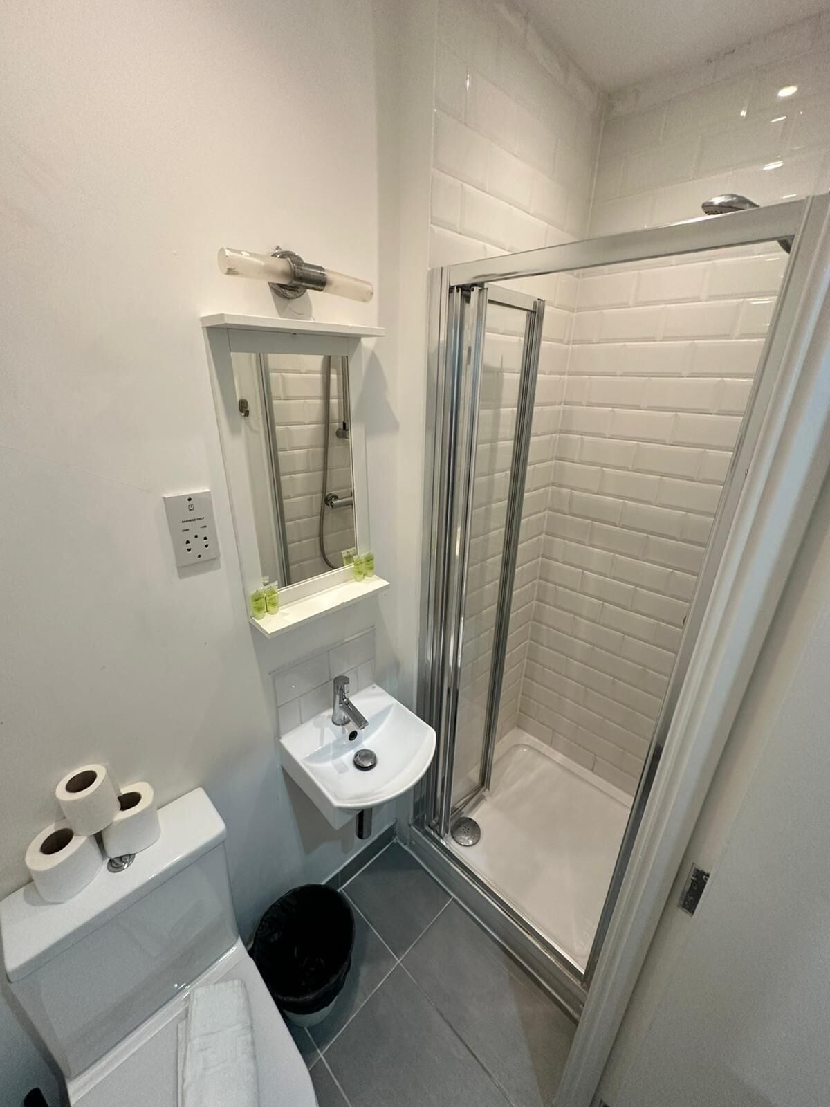 Photo - Wembar Hotel