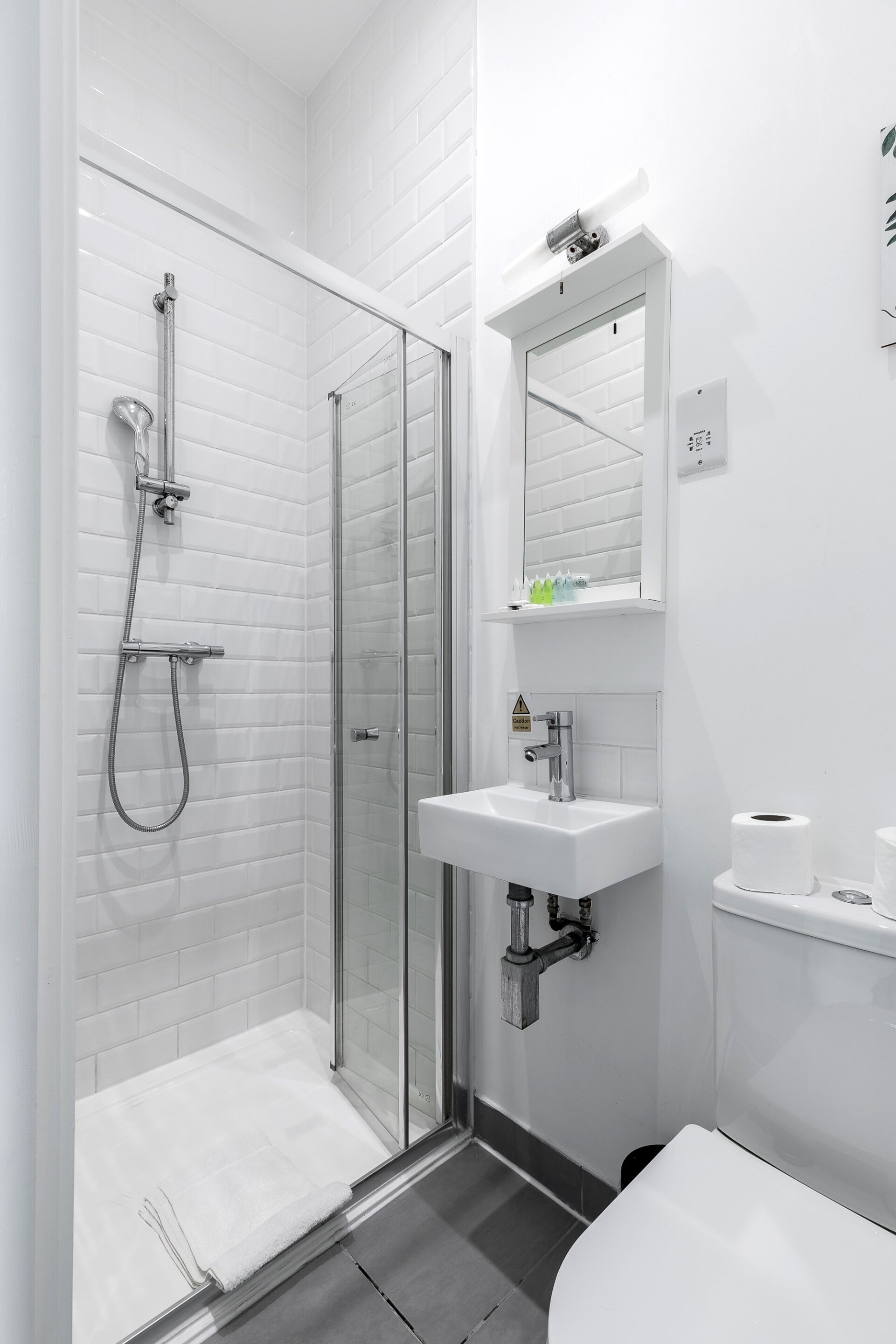 Photo - Wembar Hotel