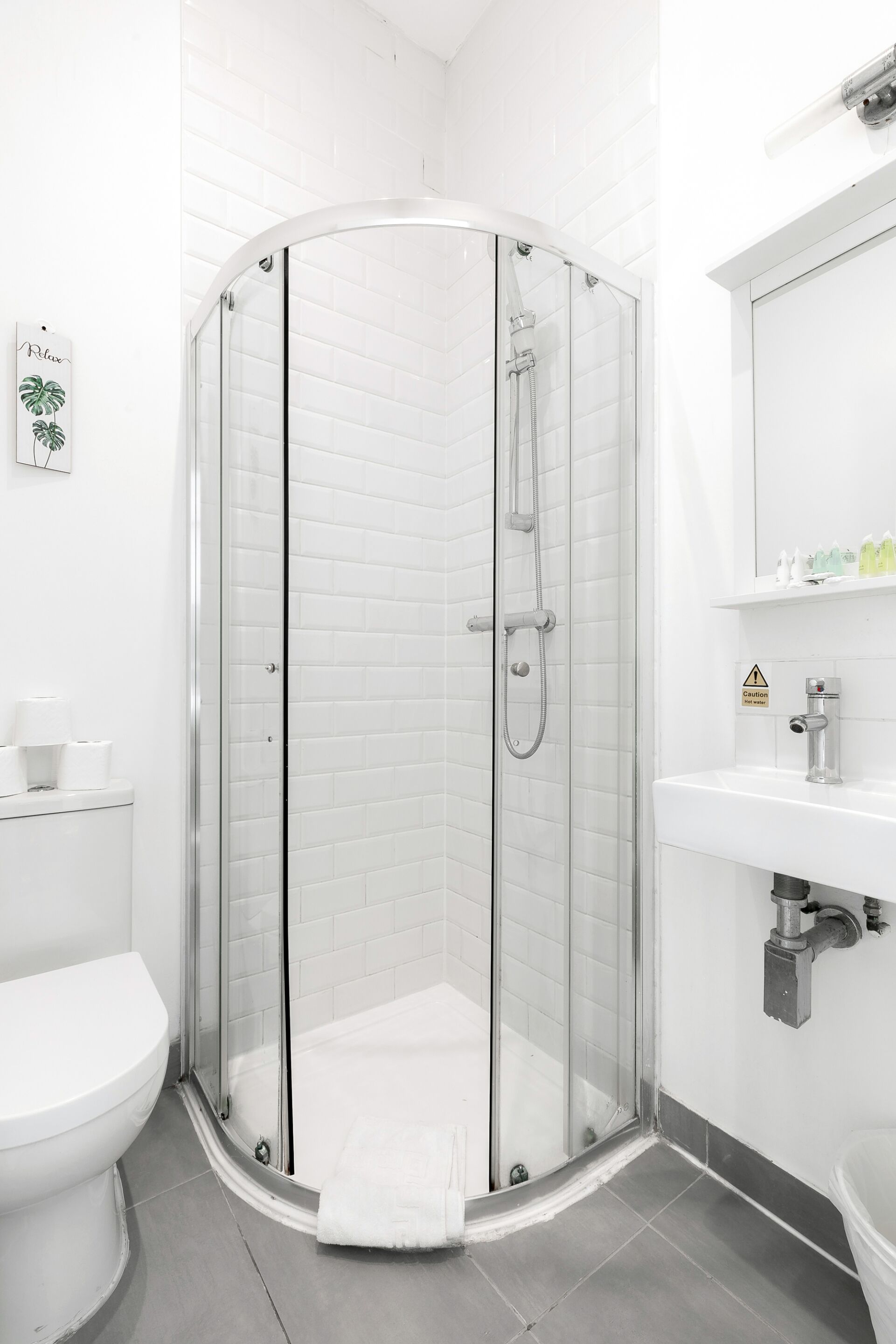 Photo - Wembar Hotel