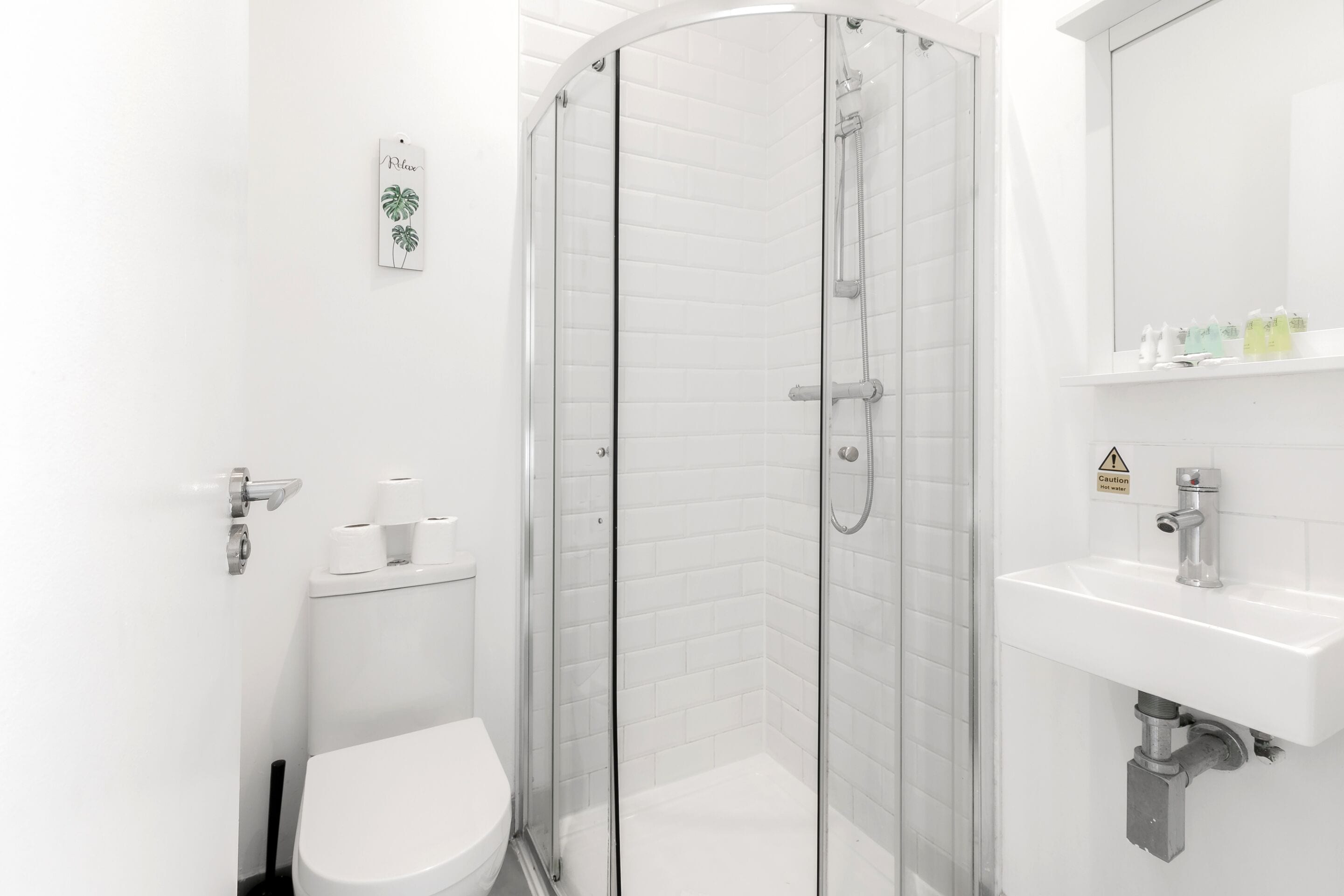 Photo - Wembar Hotel