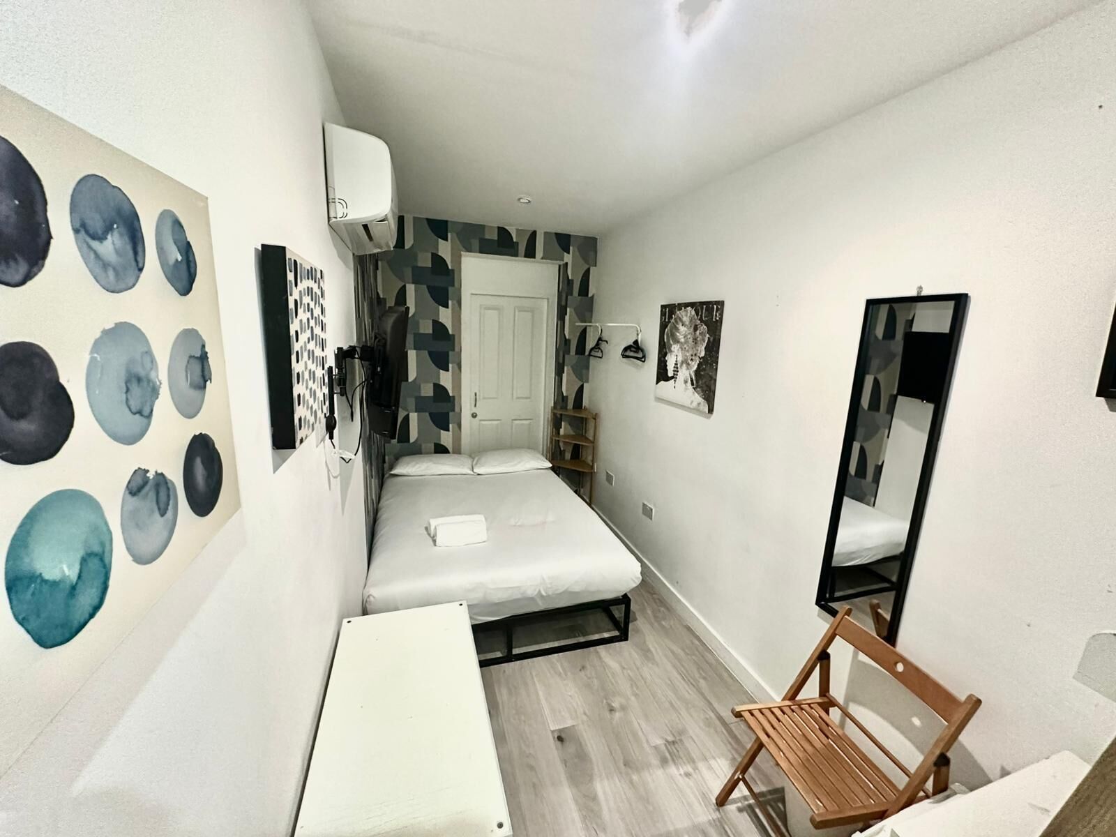 Rom – basic, eget bad