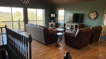 Smart TV, fireplace, table tennis, books