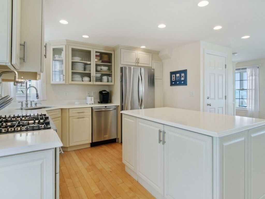 STUNNING NEW BEACHSIDE LISTING DIRECTLY ON WELLS BEACH: INCREDIBLE BEACH ACCESS!