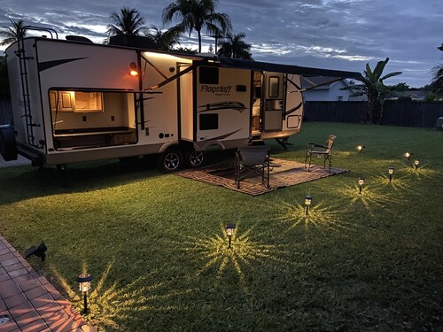 Charming Camper Oasis in Miami