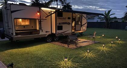 Charming Camper Oasis in Miami