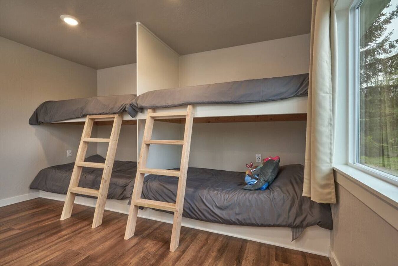 2 chambres, lit parapluie, Wi-Fi gratuit, draps fournis