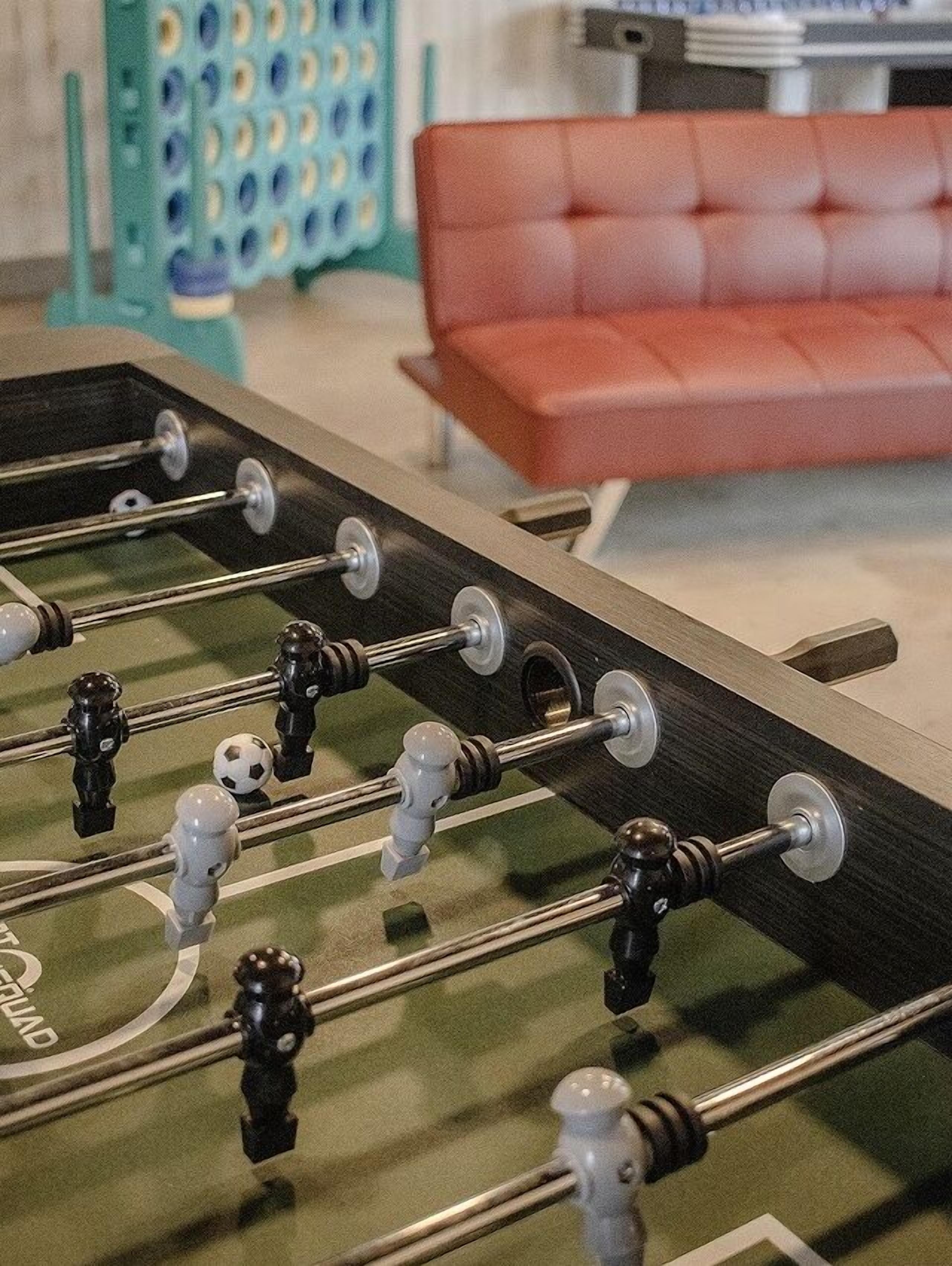 New: SPACIOUS hideaway minutes to the river-HOT TUB READY!