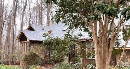 4-bedroom vacation home 17 minutes from North Carolina State University