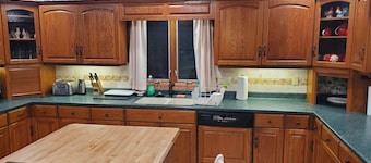 Large, cozy lake home near Round Lake Farm, Nordic Center, Road America, Lambeau