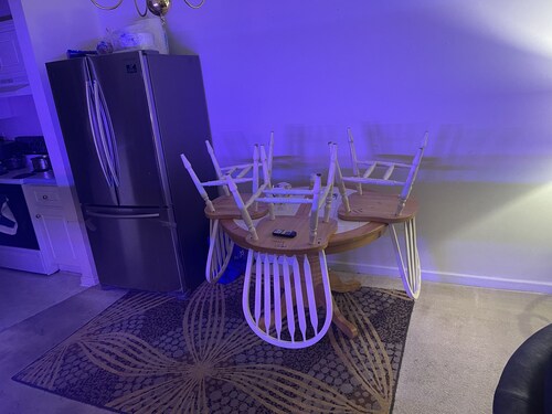 3 bedroom condo. Masters ready