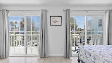 3 chambres, fer et planche à repasser, lit parapluie, Wi-Fi gratuit