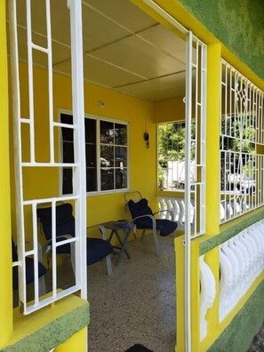 Terrace/patio - Hope Bay-Peaceful getaway w/ pool and steps to natural beach (Hope Bay)