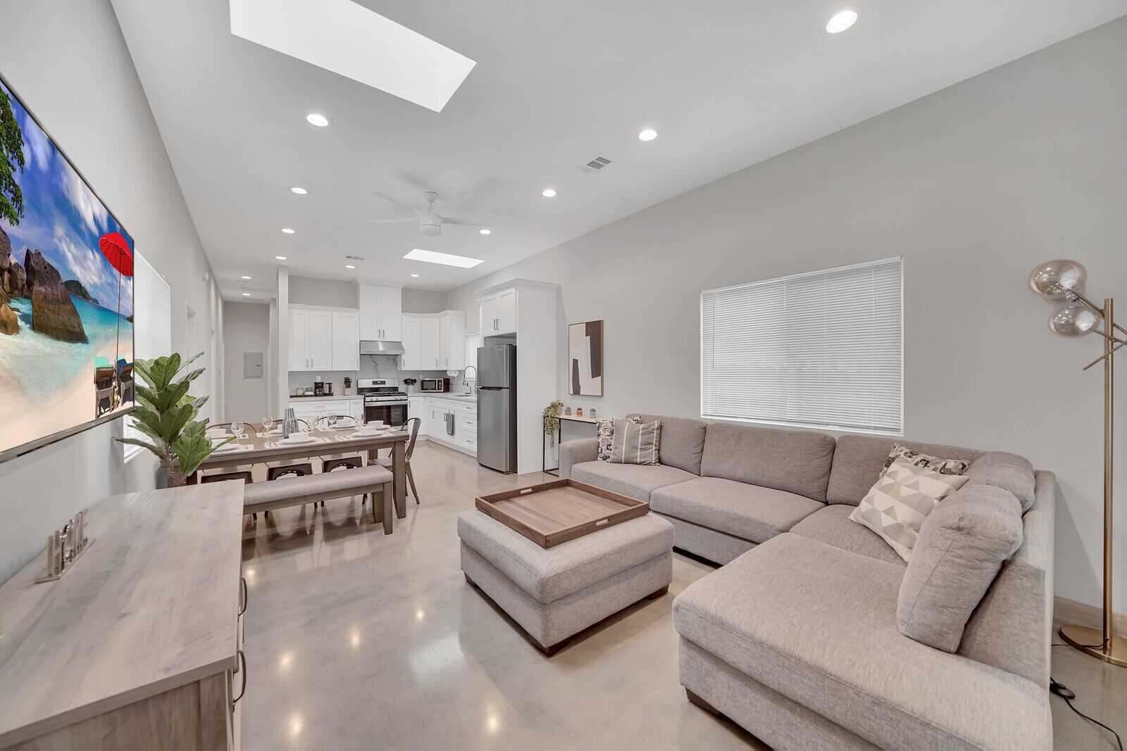 Luxury Travelers Dream Disney Home 10ft ceiling