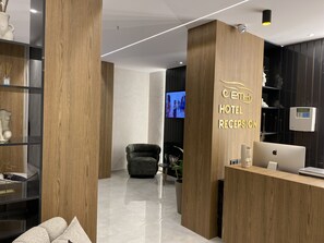 Reception - EL MAR HOTEL (Vlorë)