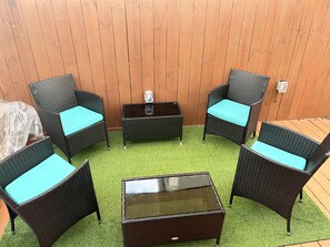 المنطقة المحيطة بالمنشأة