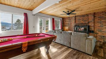 Spielezimmer