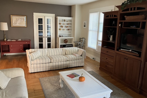 Smart-tv, böcker och datorskärmar