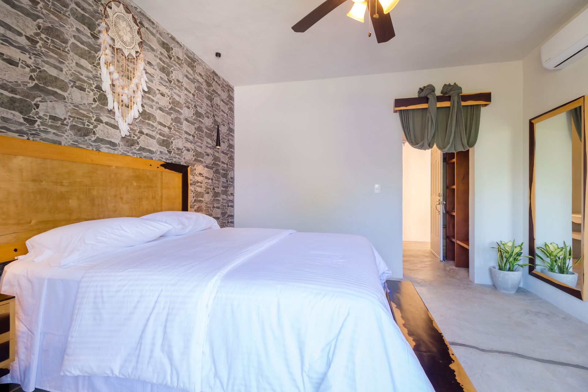 Photo - Jaakbal Tulum