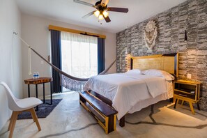Deluxe Room | Down comforters, individually decorated, iron/ironing board, free WiFi - Jaakbal Tulum (Tulum)