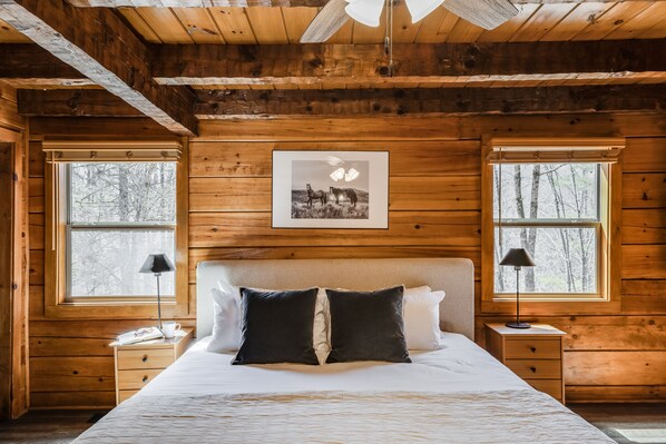 2 habitaciones, cuna de viaje, wifi gratis y ropa de cama