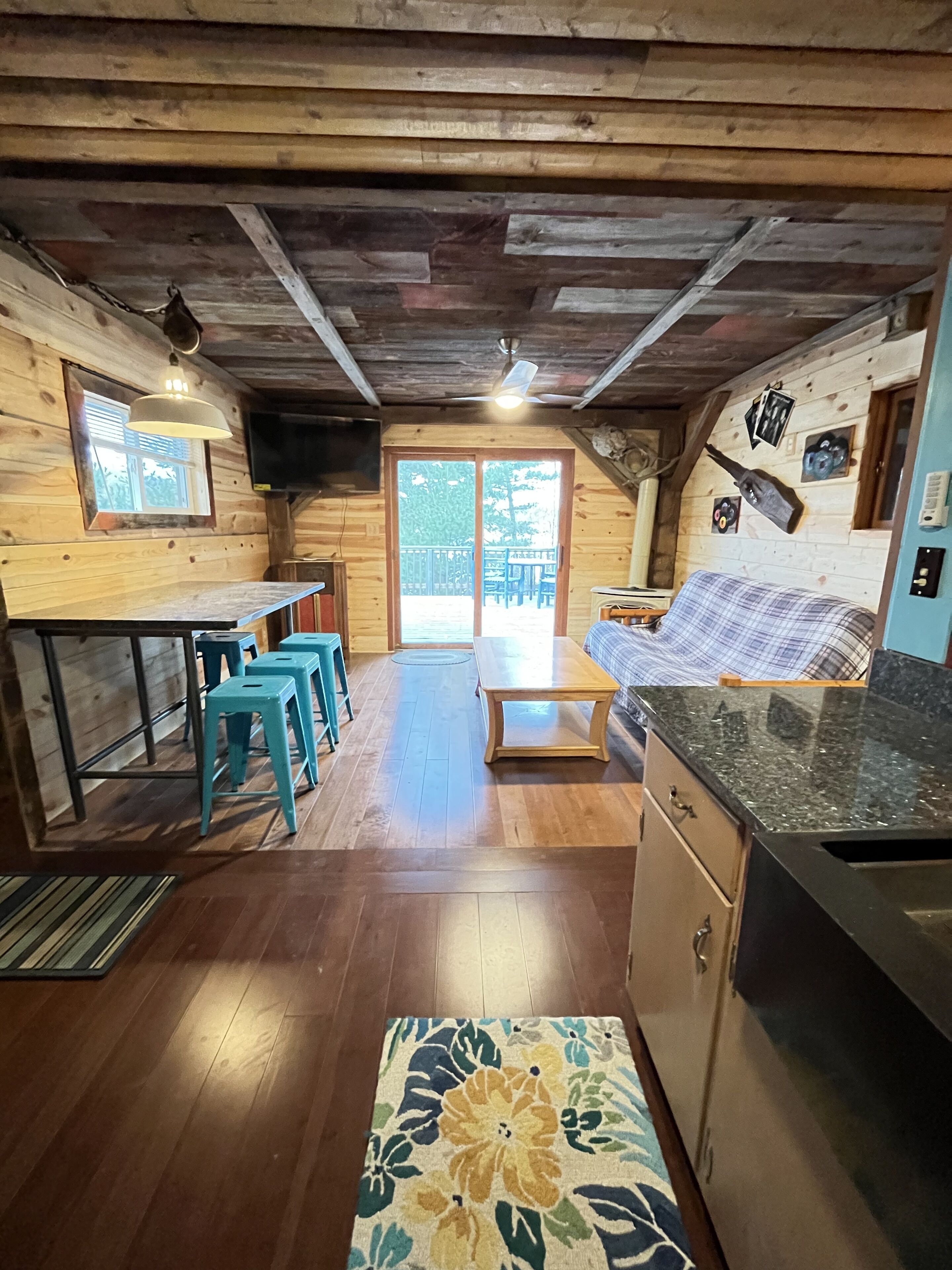 Quiet & Private Kayak,hike,UTV,BBQ,fish,boating,Nordic Mt - ski, tube, mt bike