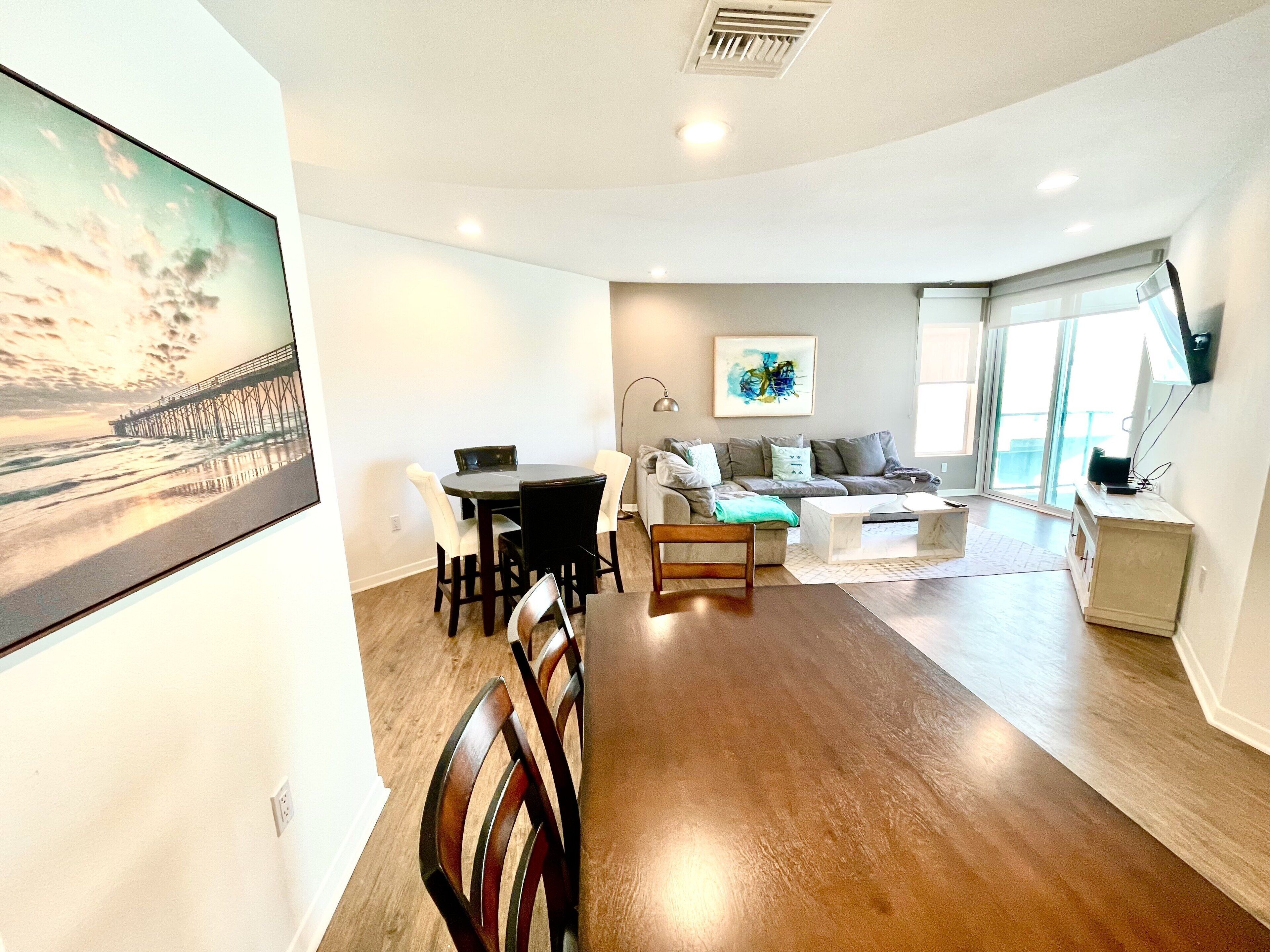 Amazing duplex in the heart of the marina