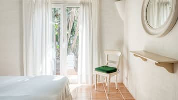 4 quartos, ferros/tábuas de passar roupa, Wi-Fi de cortesia