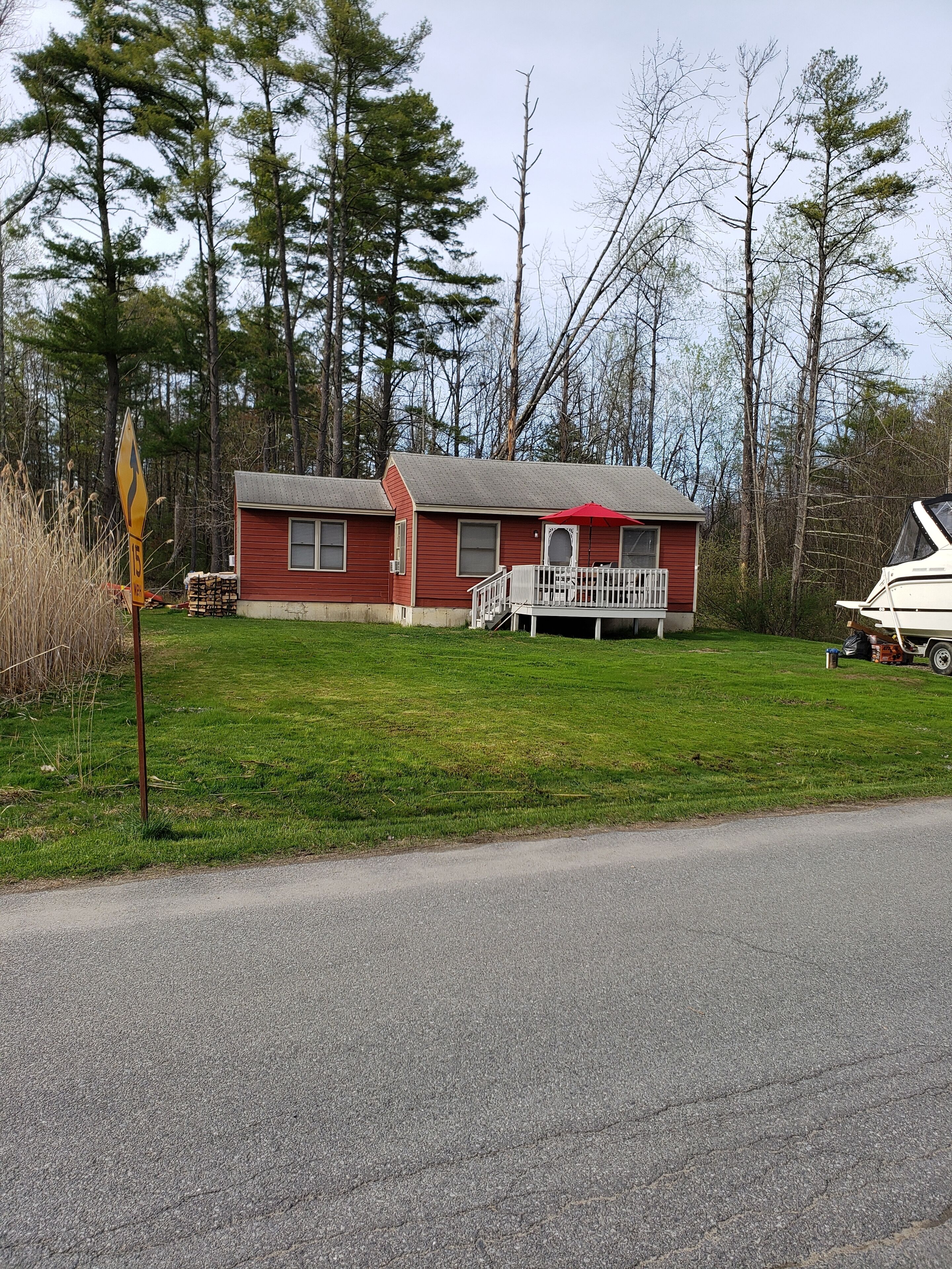 Cozy 2 Bedroom cottage