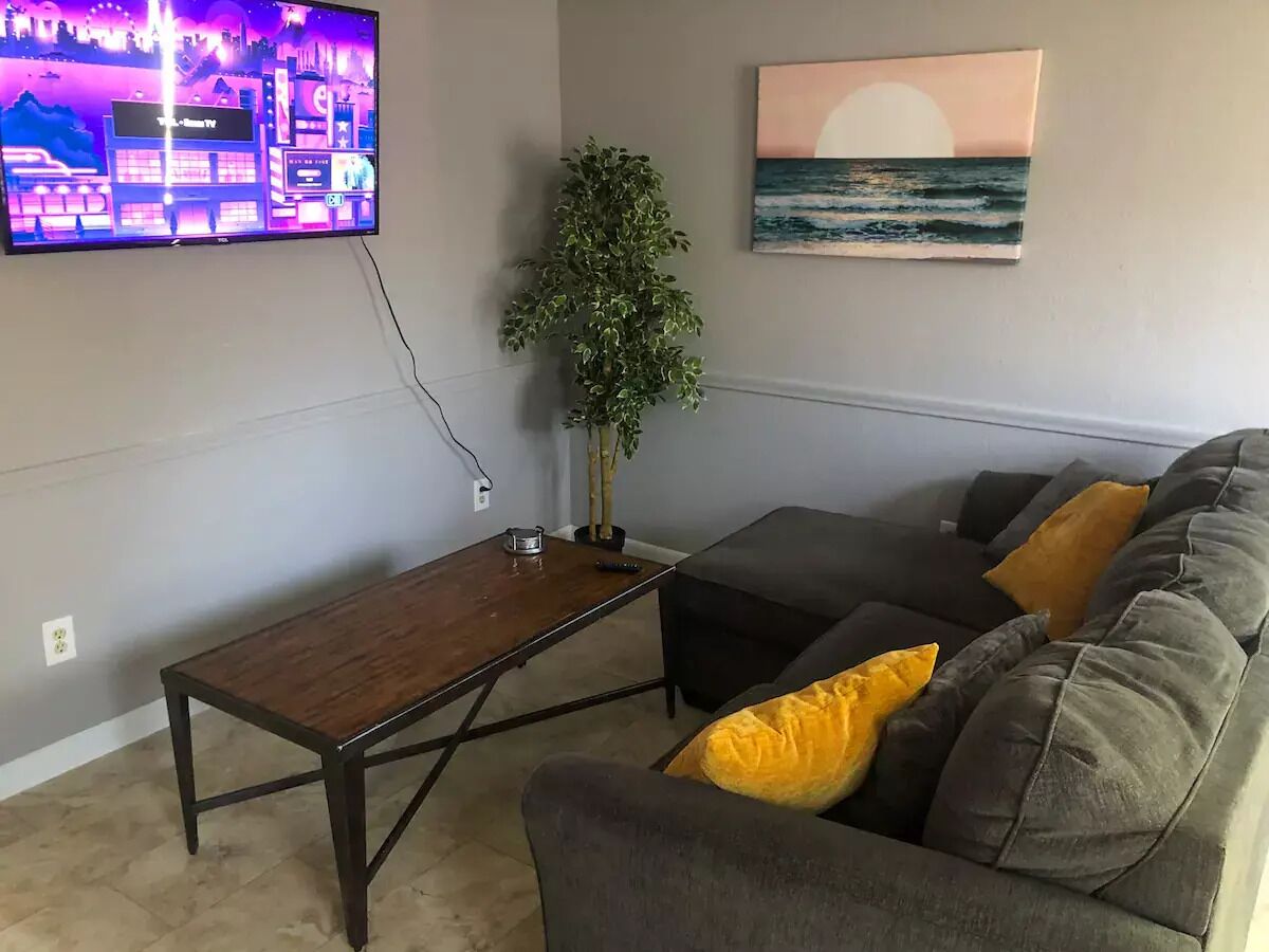 Texan Comfort ★ 1 bed/1bath ★ Central Location