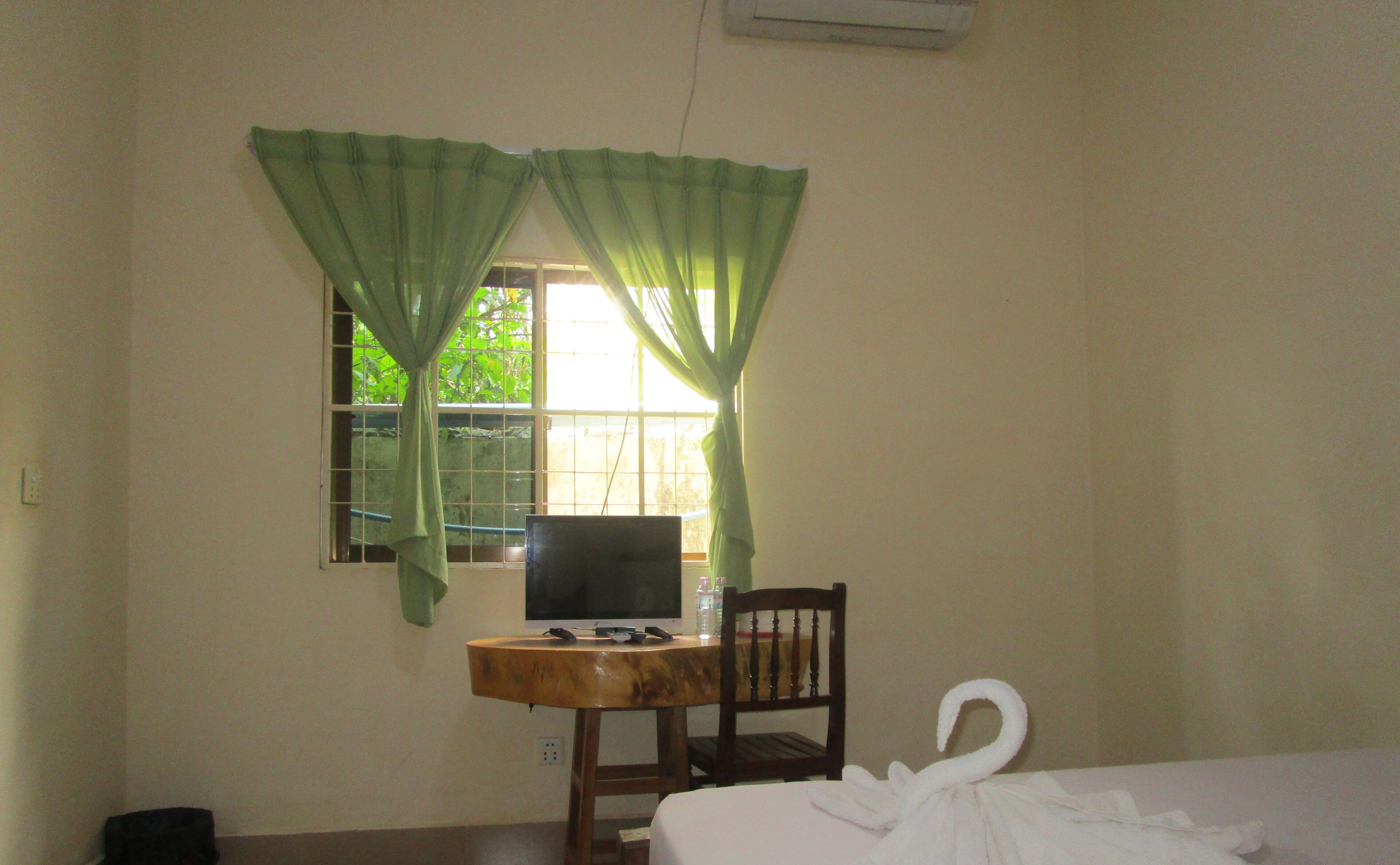 Basic Double Room | Free WiFi