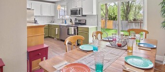 "Double Lodge" has 2 kitchens, Free Ski Rental, game room, sleeps 13, perfect for families or groups