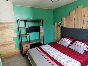 Blackout curtains, iron/ironing board, free WiFi, bed sheets