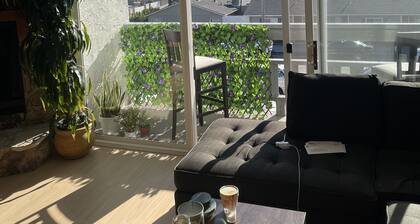 ✅2Br-2Bth🌴1/2 Block off Hermosa Beach Sand 🌊Ocean View 🚗 2 Garage Parking