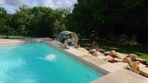 Piscine extérieure