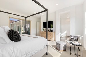 3 chambres, fer et planche à repasser, lit parapluie, Wi-Fi gratuit