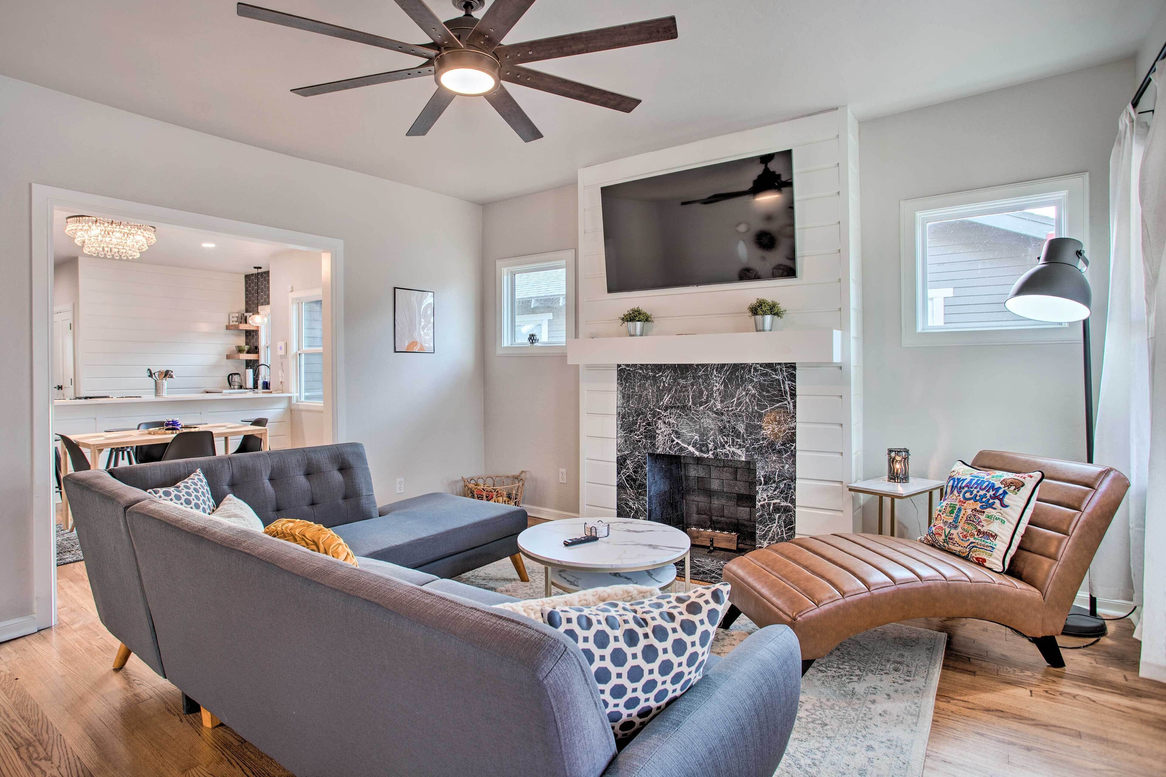 Charming Downtown Home w/ Updated Interior!