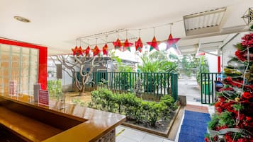 Sảnh tiếp tân