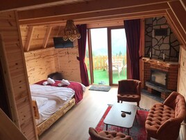 Family Chalet | Premium bedding, down comforters, individually decorated